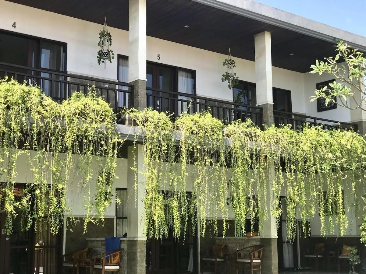 Pondok Chandra Batubelig Seminyak  Villa